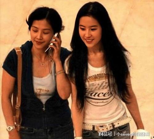 霍总的小妈美又辣